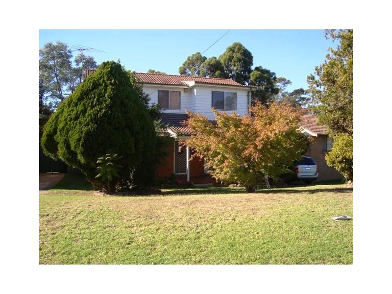 44 Berallier Drive, Camden South NSW 2570