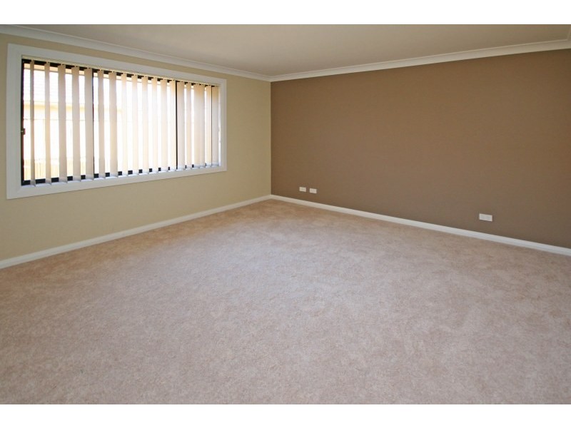 50 Adams Circuit, Elderslie NSW 2570