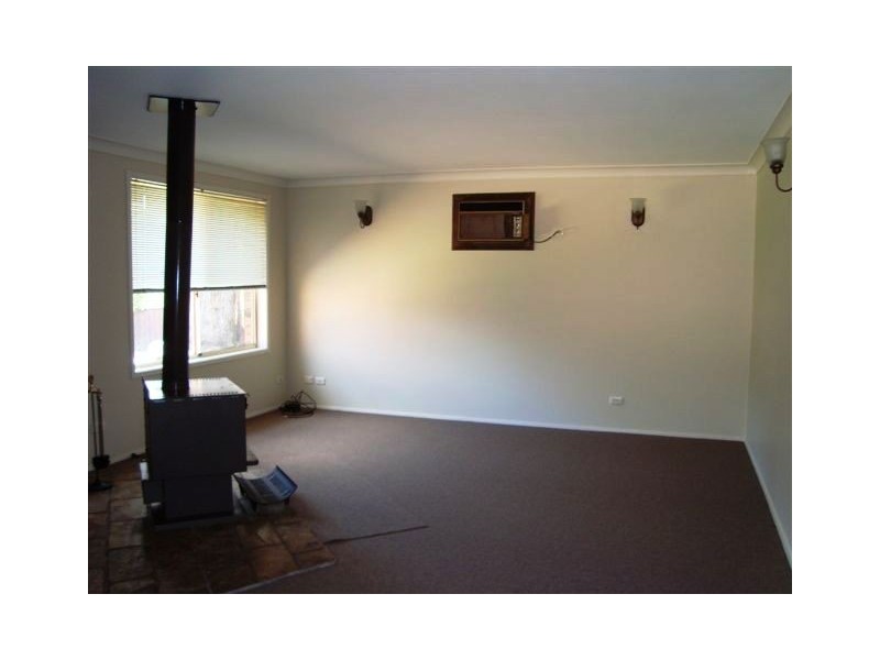 14 Jenkins Street, Douglas Park NSW 2569