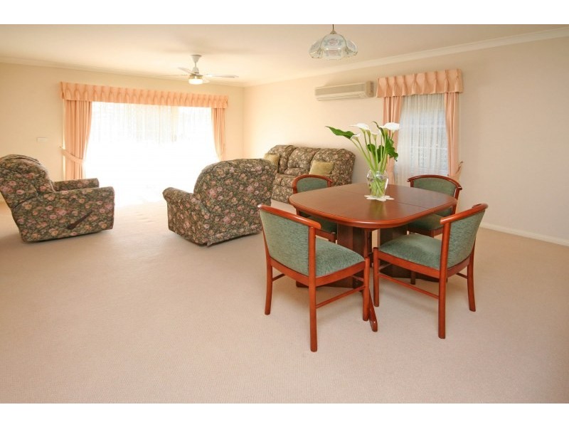 Unit 1/14 Barsden Street, Camden NSW 2570