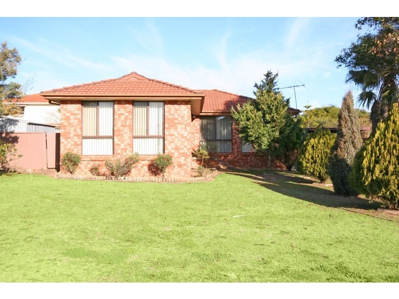 6 Mowatt Street, Narellan NSW 2567