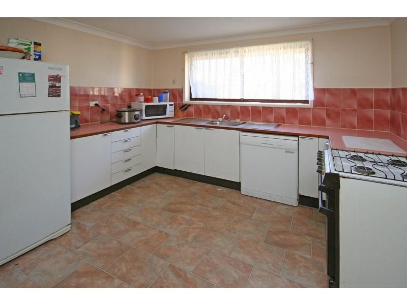 6 Mowatt Street, Narellan NSW 2567