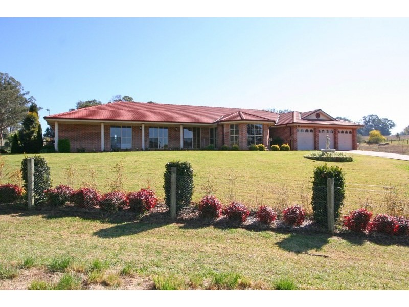 1 The Outlook, Kirkham NSW 2570