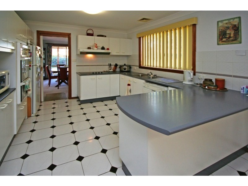 13 Mooresfield Lane, Ellis Lane NSW 2570