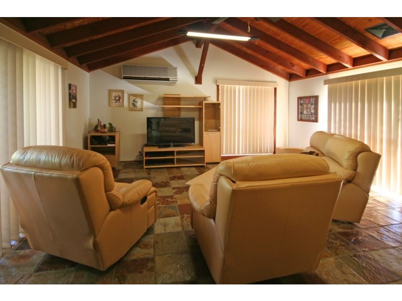 13 Mooresfield Lane, Ellis Lane NSW 2570