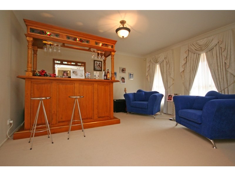 84 Waterworth Drive, Narellan Vale NSW 2567