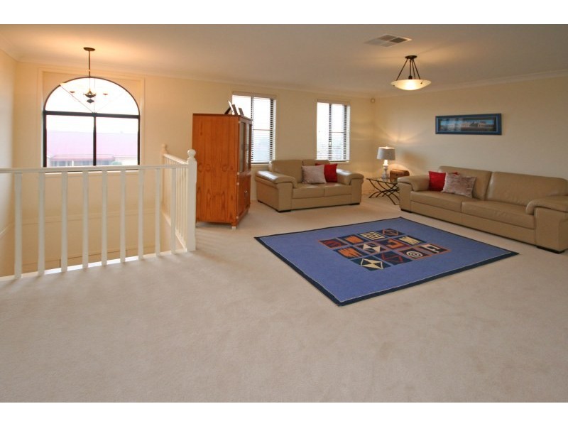 84 Waterworth Drive, Narellan Vale NSW 2567