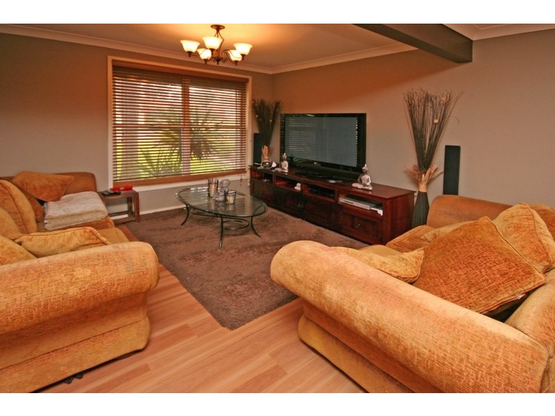 16 Crookston Drive, Camden South NSW 2570