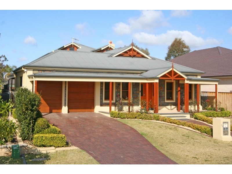 24 MacArthur Circuit, Camden Park NSW 2570