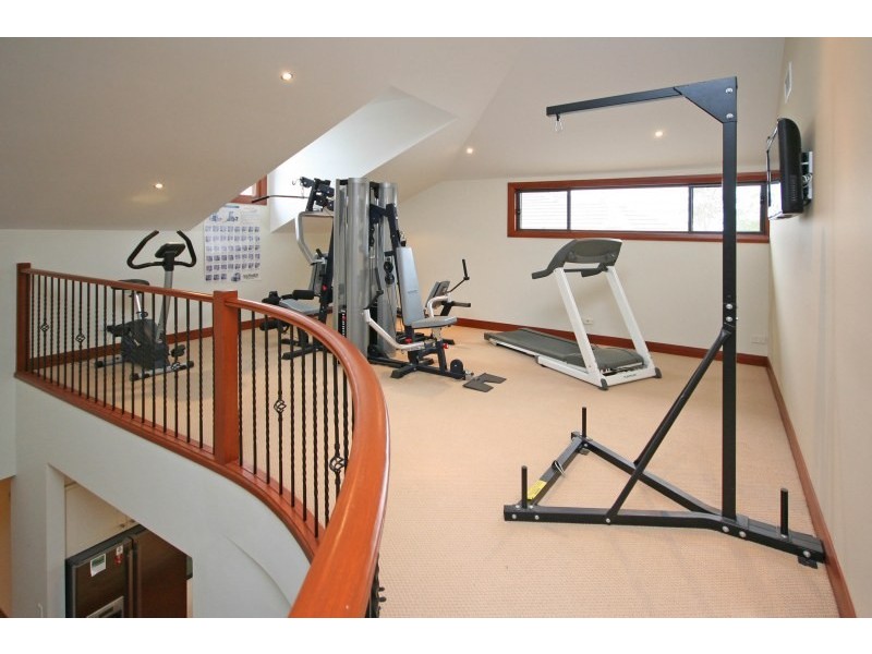 24 MacArthur Circuit, Camden Park NSW 2570