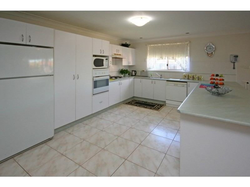 18 Phoenix Place, Narellan Vale NSW 2567