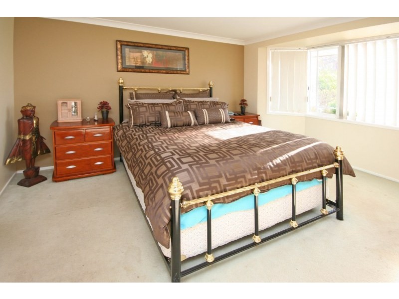 18 Phoenix Place, Narellan Vale NSW 2567