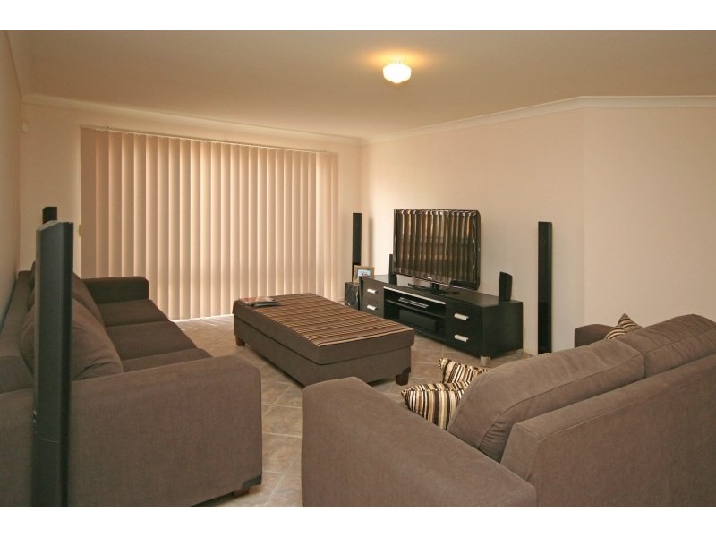 6 Mill Street, Currans Hill NSW 2567