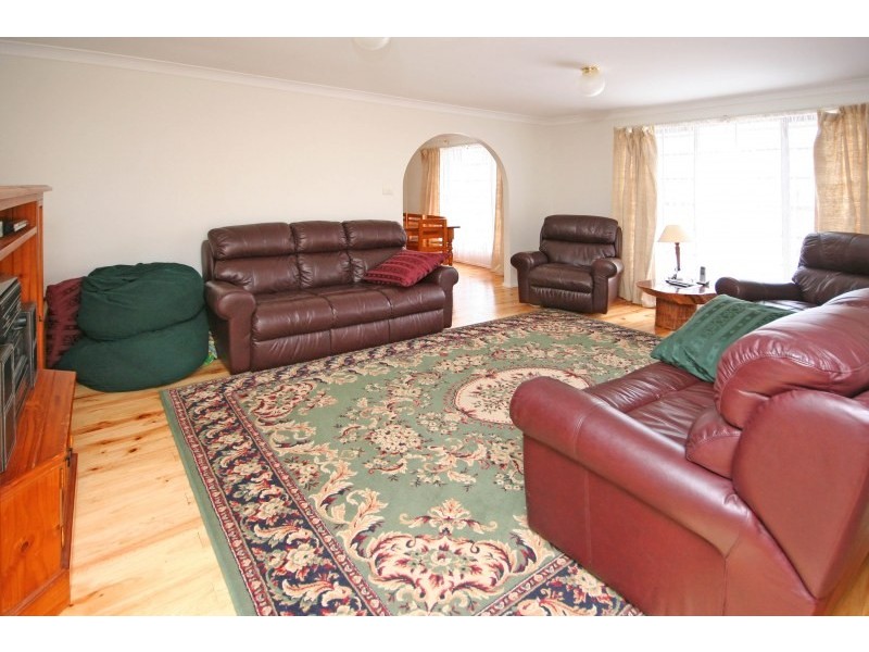 7 Taynish Avenue, Camden South NSW 2570