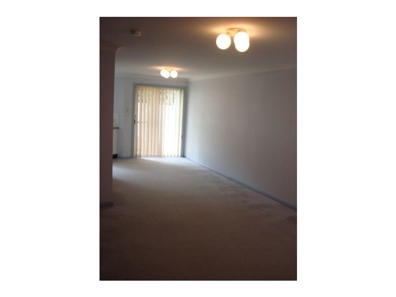 Unit 4/44-46 Old Hume Highway, Camden NSW 2570