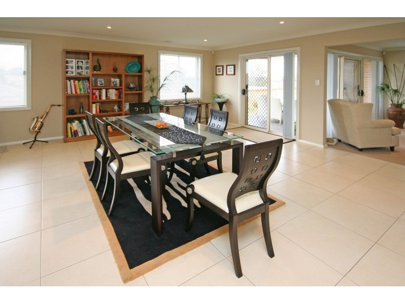 5 Robertson Way, Camden Park NSW 2570