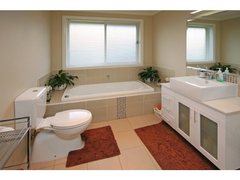 5 Robertson Way, Camden Park NSW 2570