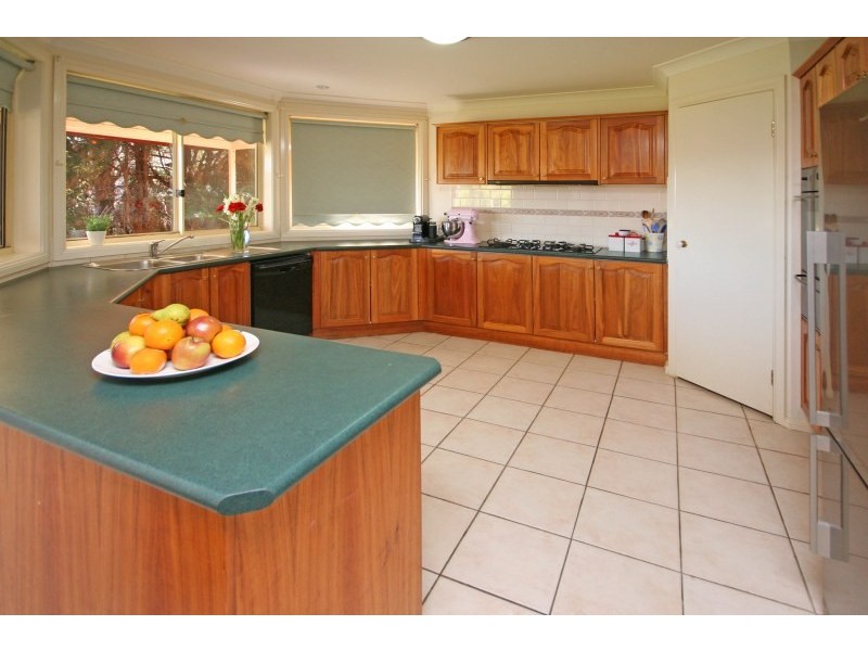 42 The Cascades Way, Mount Annan NSW 2567