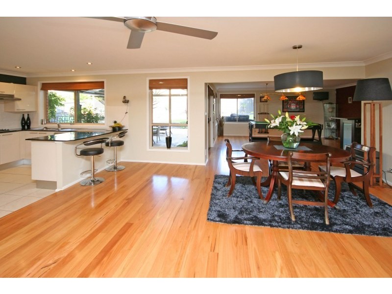 27 Lamond Common, Camden Park NSW 2570