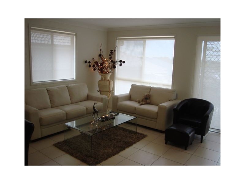 53 Irvine Street, Elderslie NSW 2570