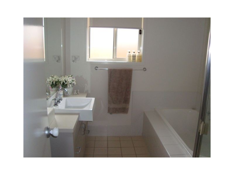 53 Irvine Street, Elderslie NSW 2570