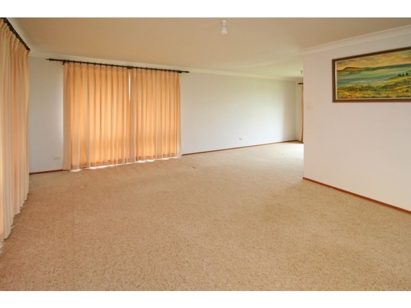 10 Bourke Place, Camden South NSW 2570