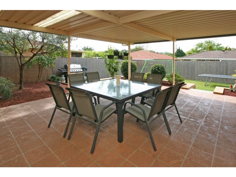 4 Wardle Close, Currans Hill NSW 2567