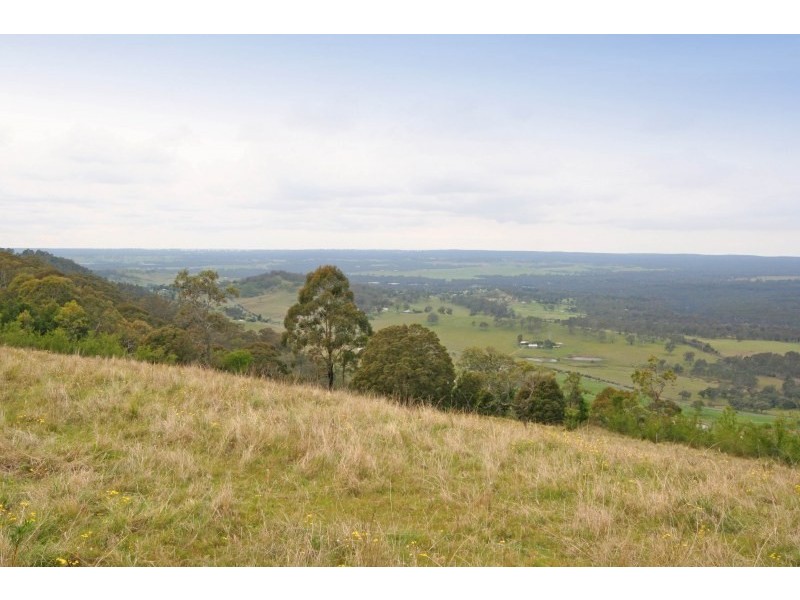 253 Donalds Range Road, Razorback NSW 2571