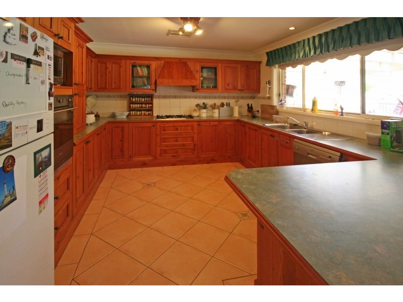 17 Mooresfield Lane, Ellis Lane NSW 2570