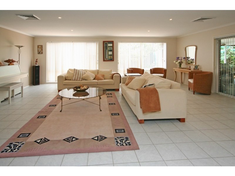 14 Phoenix Place, Narellan Vale NSW 2567