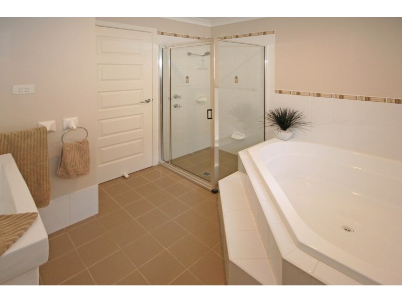 44 Dodonea Circuit, Mount Annan NSW 2567