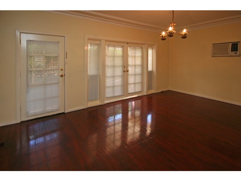 230 Old Hume Highway, Camden NSW 2570