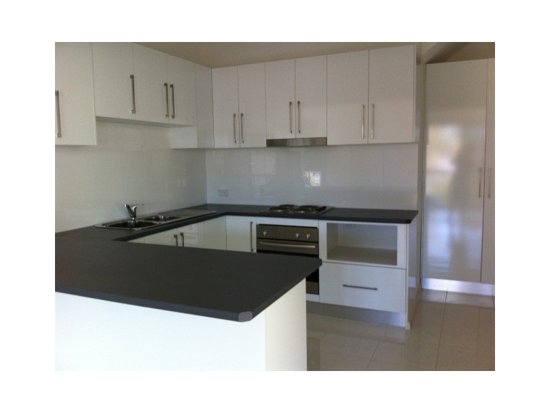 10 Tullett Street, Camden Park NSW 2570