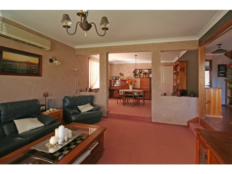 20 Kurrajong Circuit, Mount Annan NSW 2567