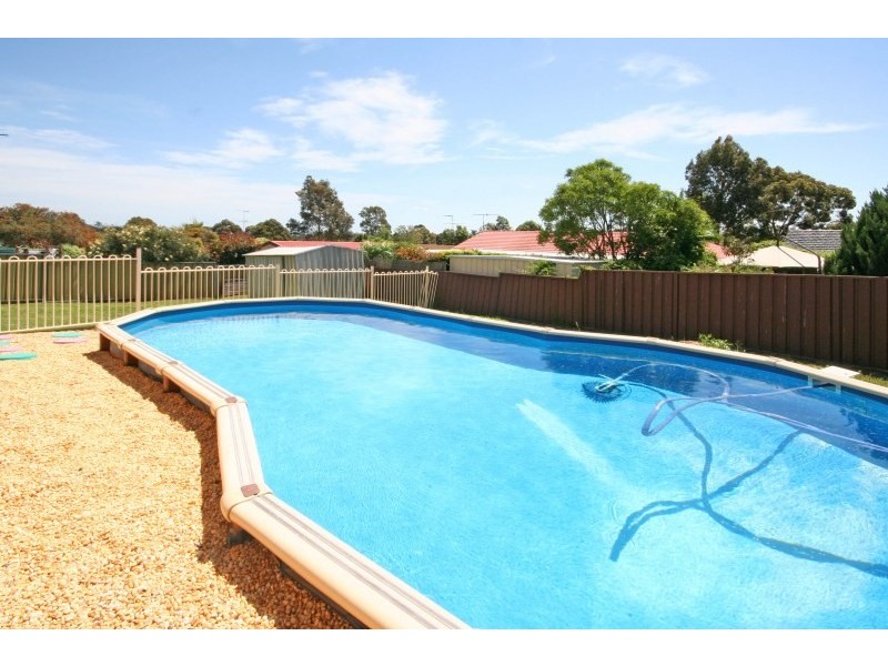 16 Welling Drive, Narellan Vale NSW 2567