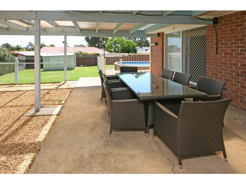 16 Welling Drive, Narellan Vale NSW 2567