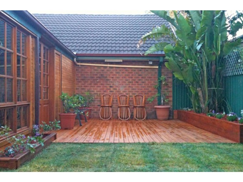 2/6 Nash Place, Currans Hill NSW 2567