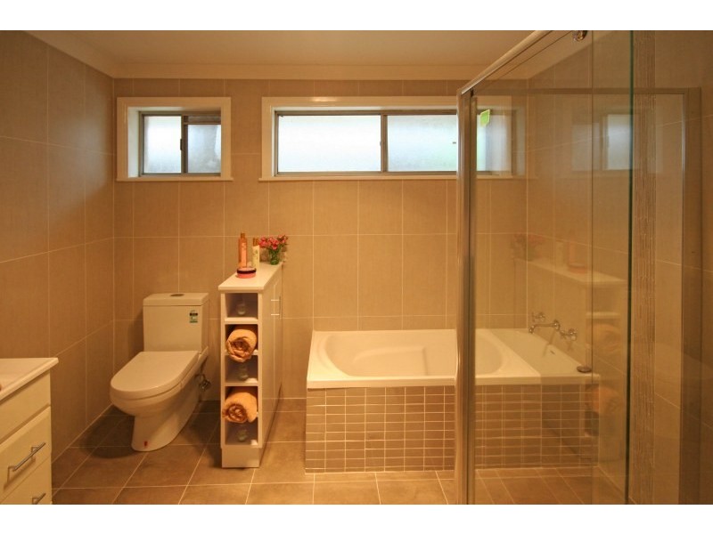 4 Cox Street, Elderslie NSW 2570