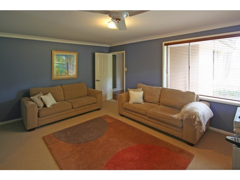 4 Cox Street, Elderslie NSW 2570