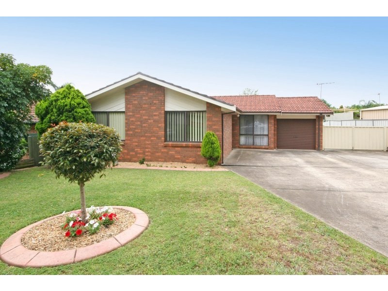 8 Wardle Close, Currans Hill NSW 2567