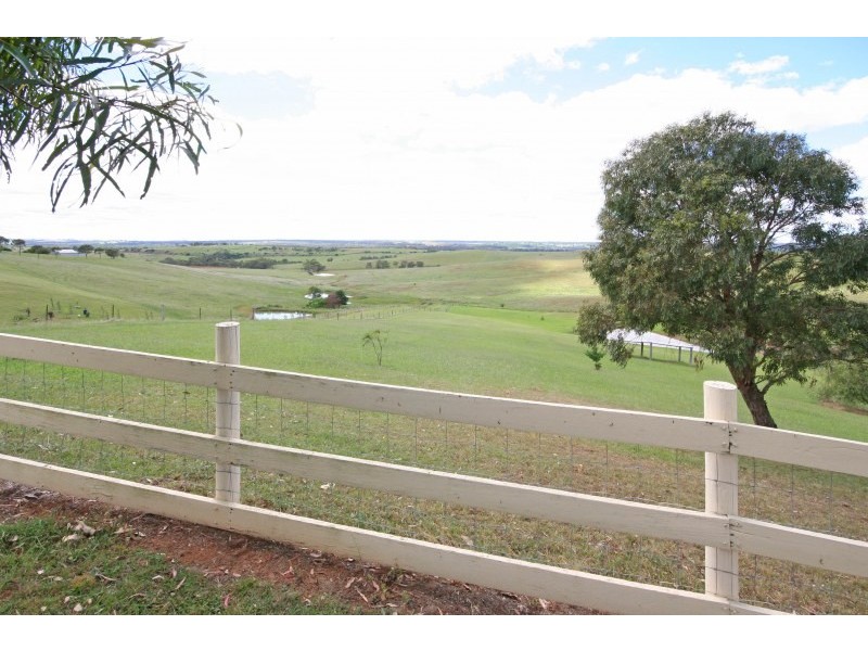 565 Menangle Road, Douglas Park NSW 2569