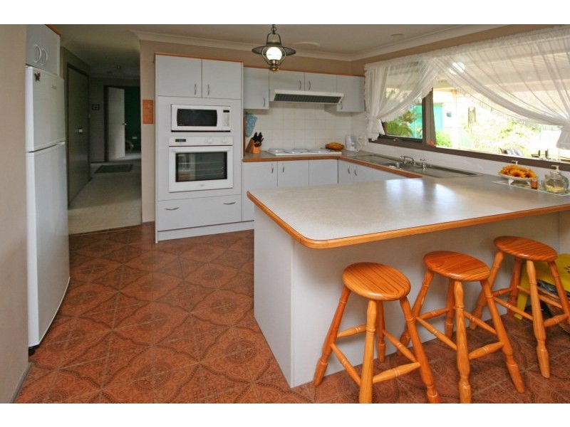 27 Barratt Avenue, Camden South NSW 2570