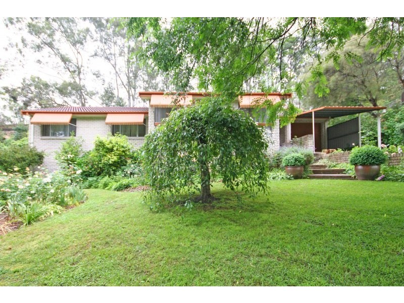 27 Picton Avenue, Picton NSW 2571