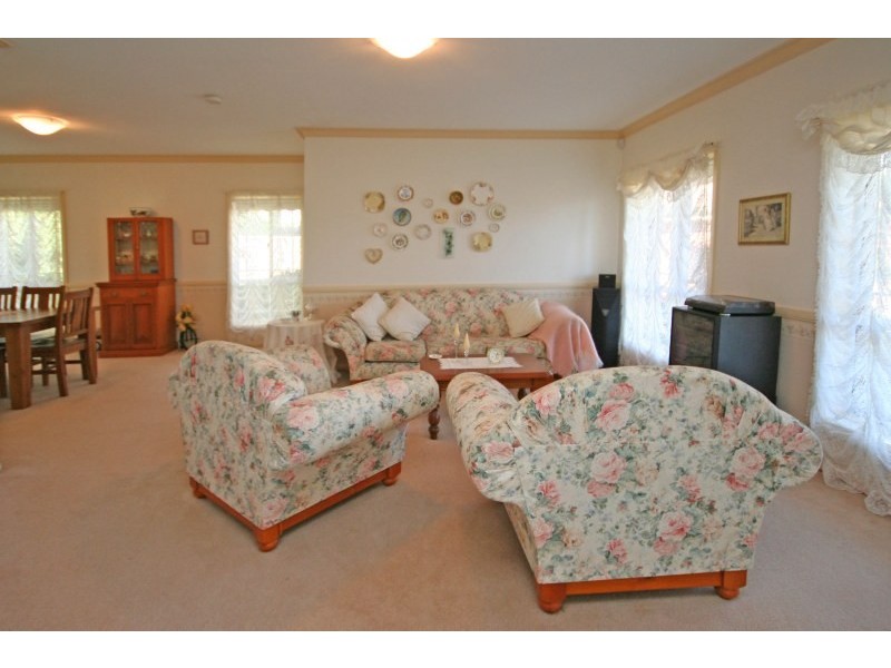 13 Grevillea Grove, Narellan Vale NSW 2567