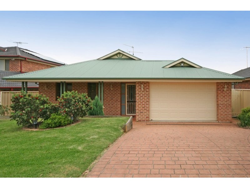15 Lissanthe Street, Mount Annan NSW 2567