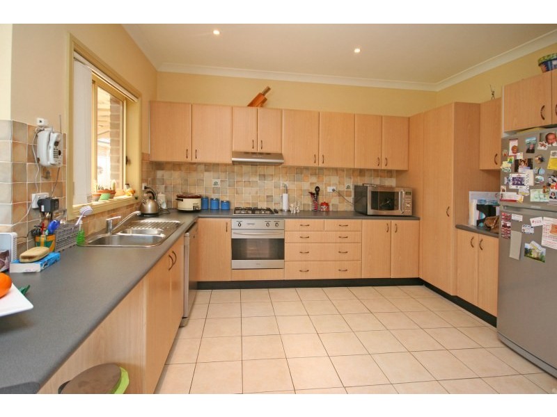 15 Lissanthe Street, Mount Annan NSW 2567