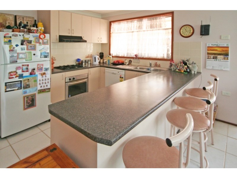 30 Brookview Street, Currans Hill NSW 2567