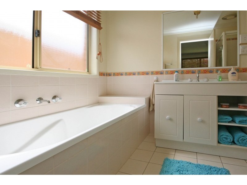 13 Kokoda Circuit, Mount Annan NSW 2567