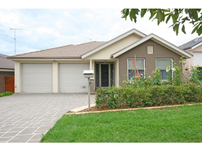 28 Condron Circuit, Elderslie NSW 2570
