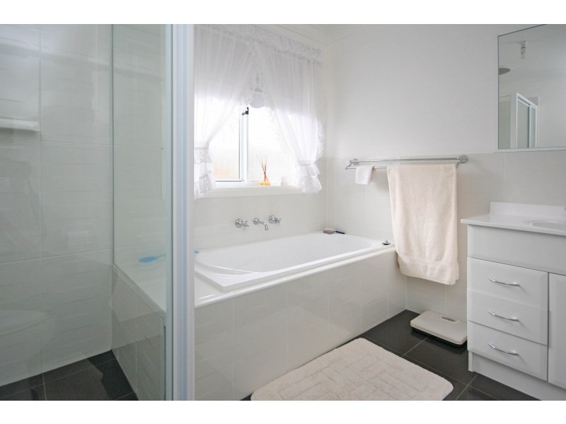28 Condron Circuit, Elderslie NSW 2570